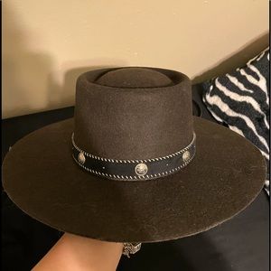Western cowgirl hat